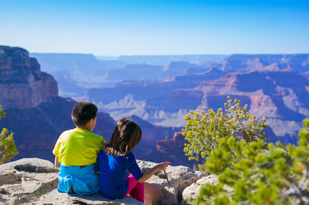 10 tips for flying with kids